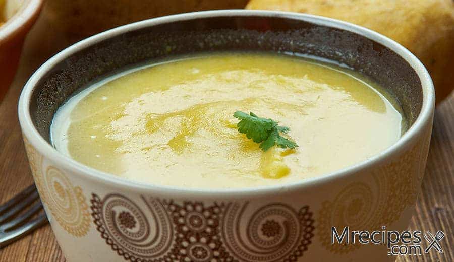 Smoked cheddar ale soup